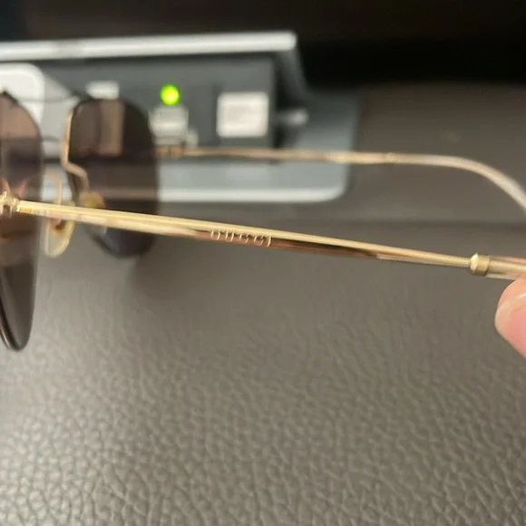 Gucci sunglasses vintage authentic great shape - Picture 4 of 8